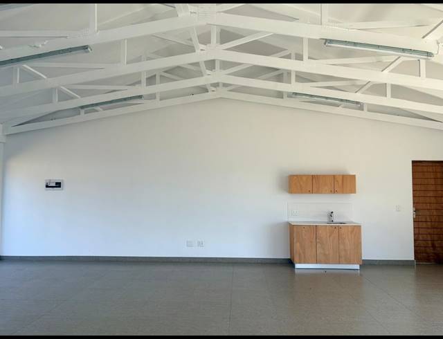 87M² OFFICE TO LET IN KYALAMI